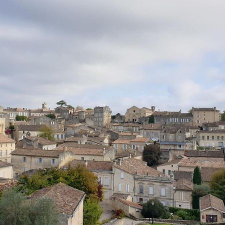 La Maison D Artiste Saint-Émilion Стая снимка